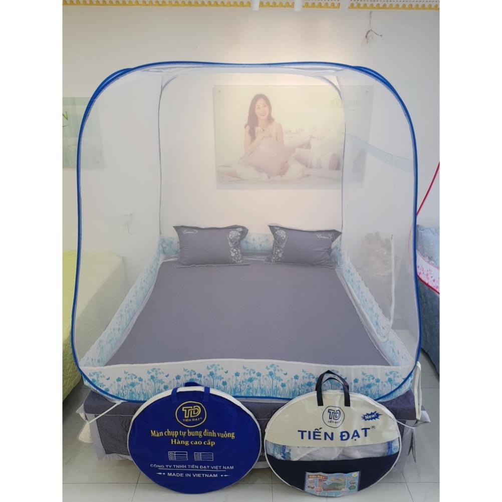 Màn tự bung đỉnh vuông có chân viền