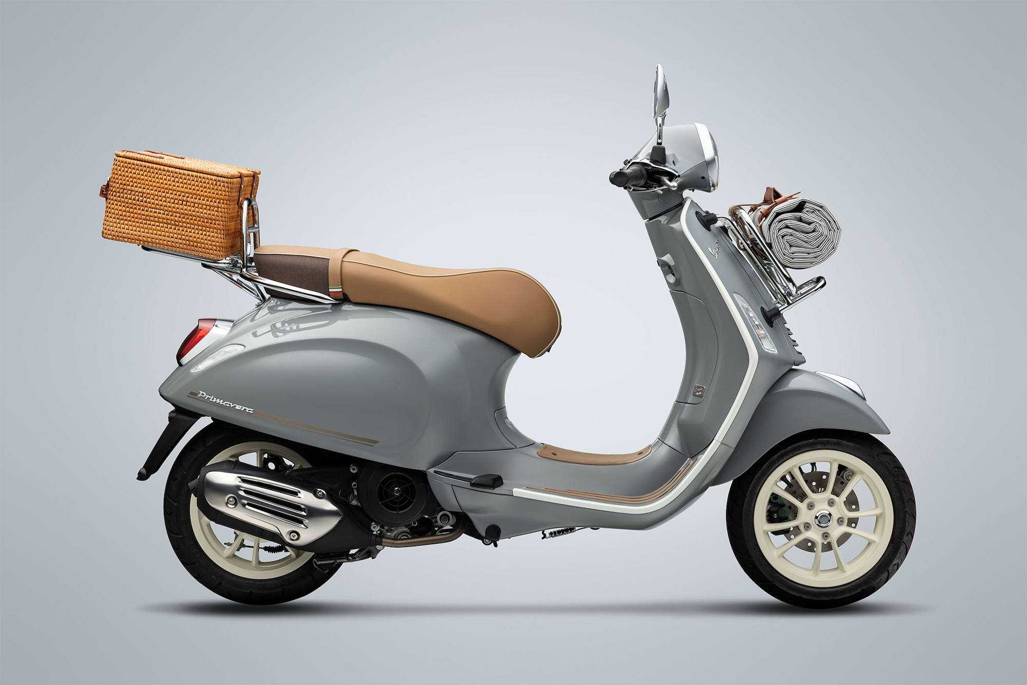 Xe Tay Ga Vespa Primavera 125 Picnic