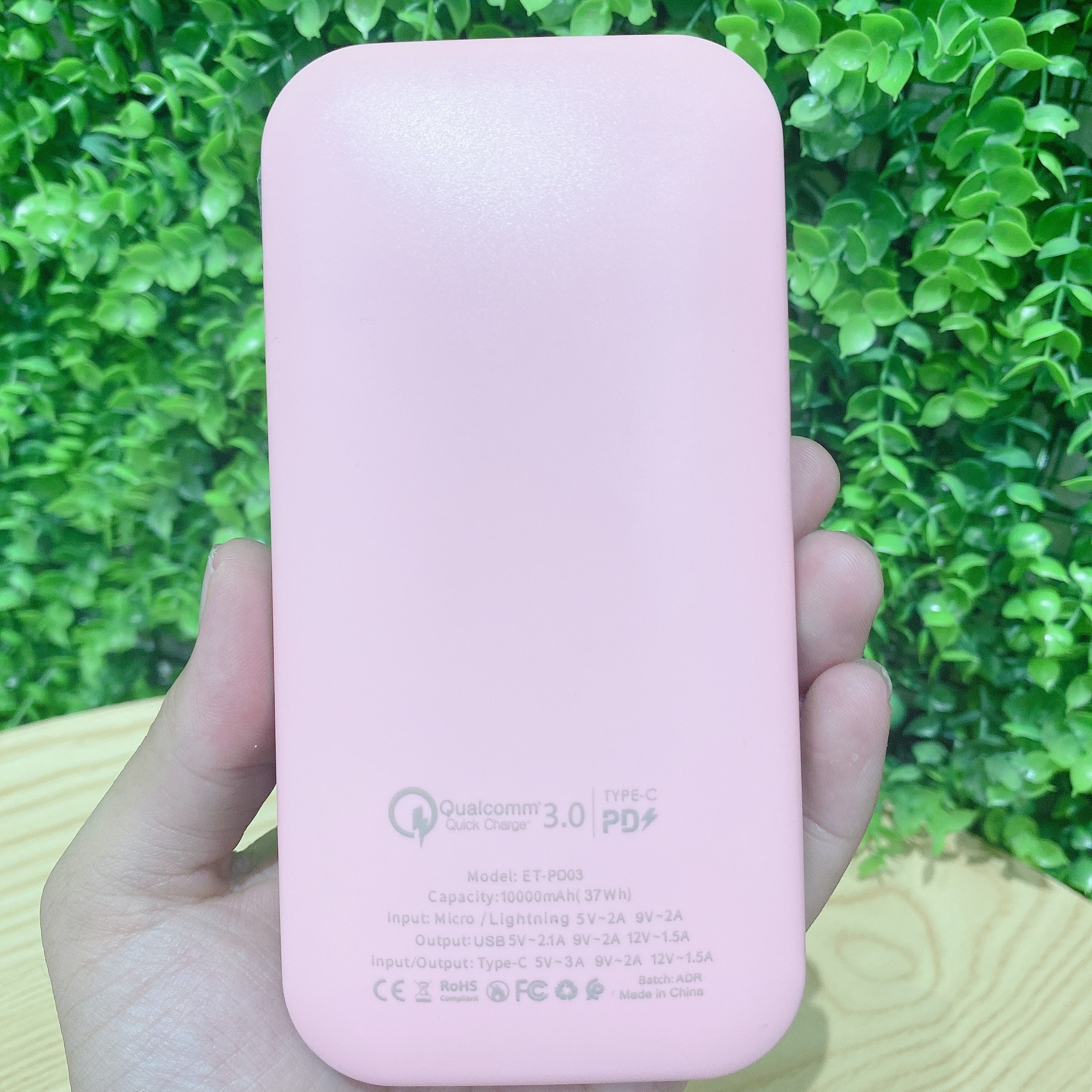 Sạc Dự Phòng Sạc Nhanh QC 3.0 Dung Lượng 10.000mAh Earldom ET-PD03 hàng chính hãng ( Giao màu ngẫu nhiên )