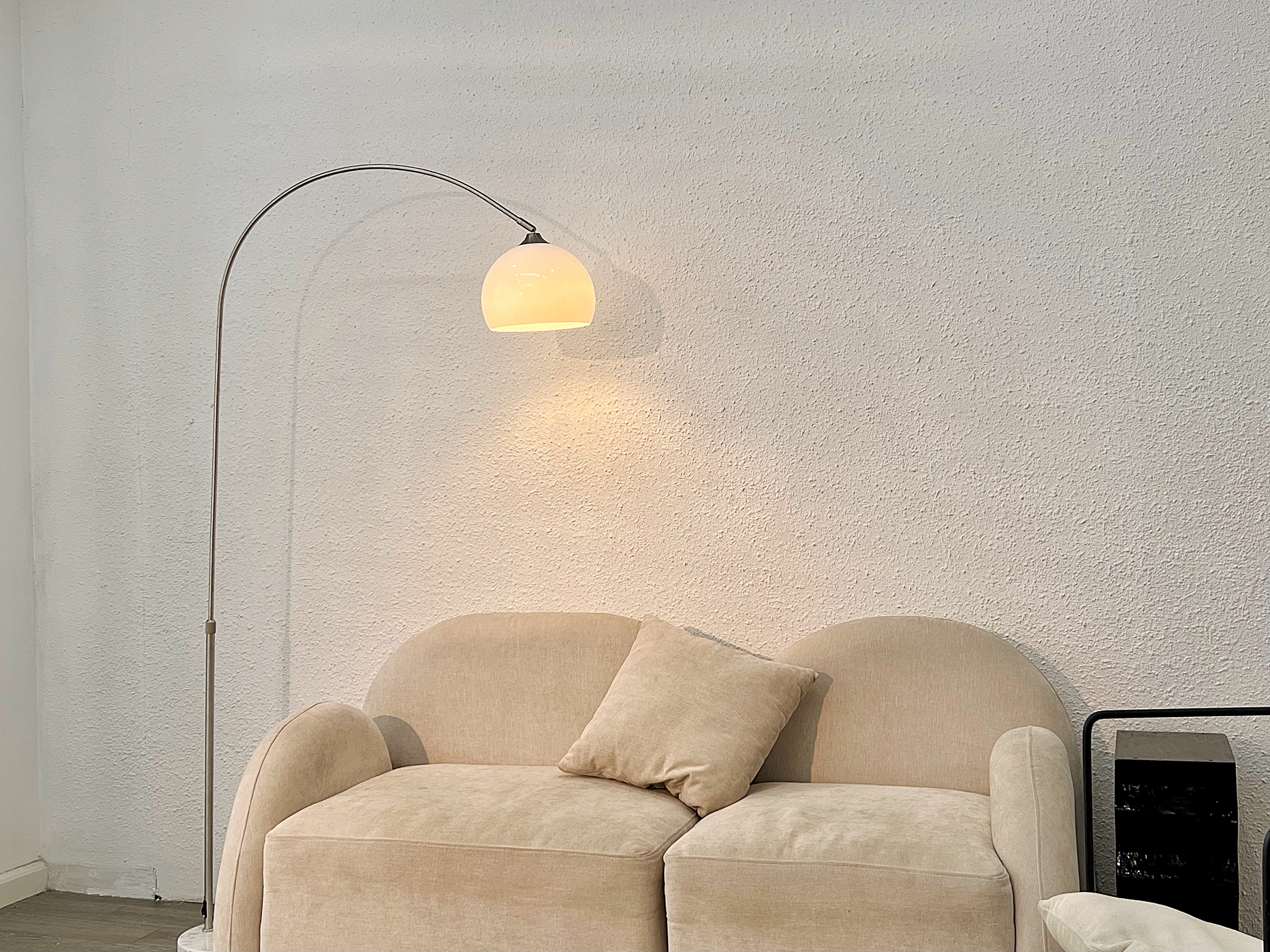 Đèn cây đứng phòng khách, phòng làm việc góc đọc sách hiện đại dáng bow cong DCLA012T