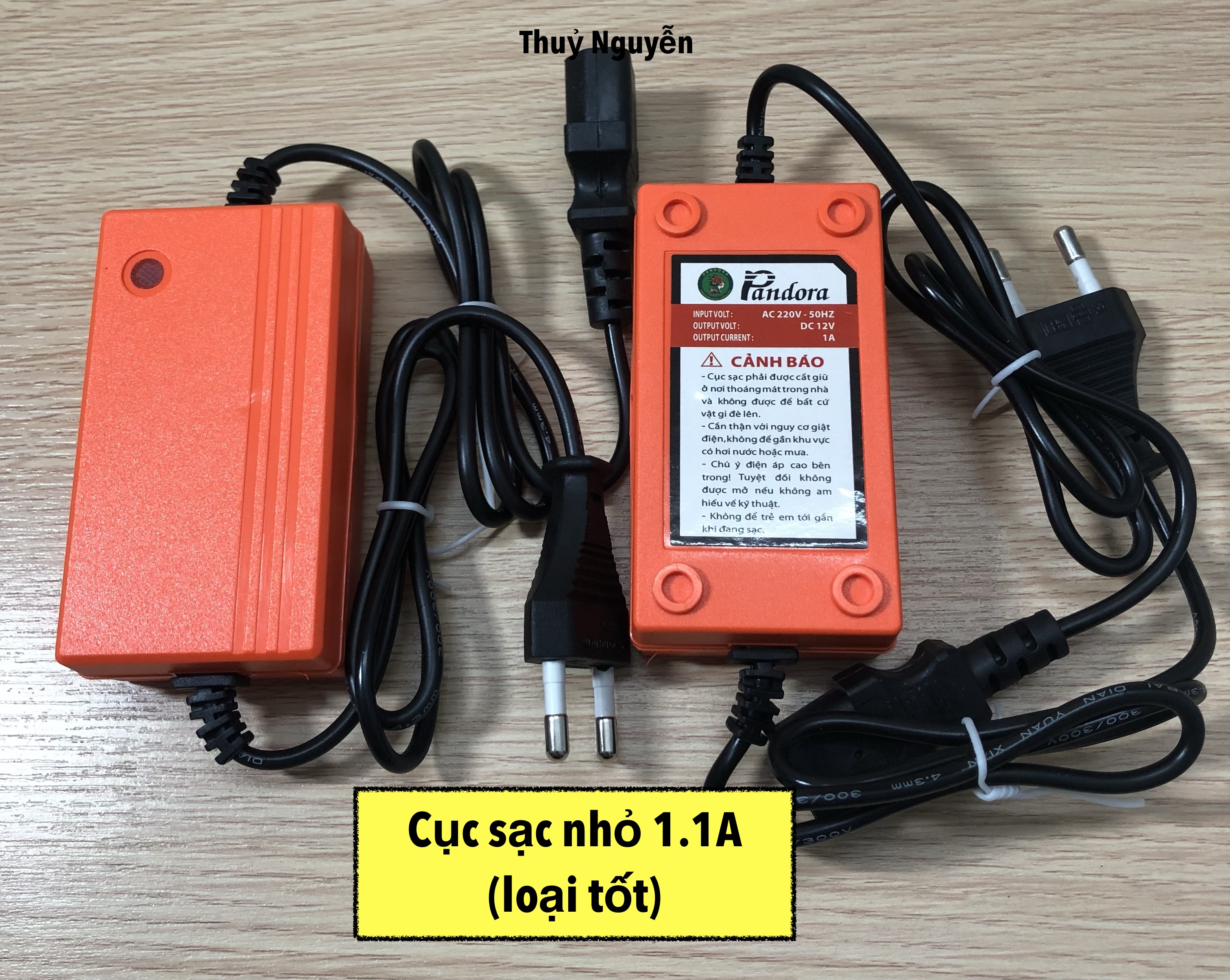 CỤC SẠC 12V lớn và nhỏ bình xịt điện /bình phun thuốc trừ sâu