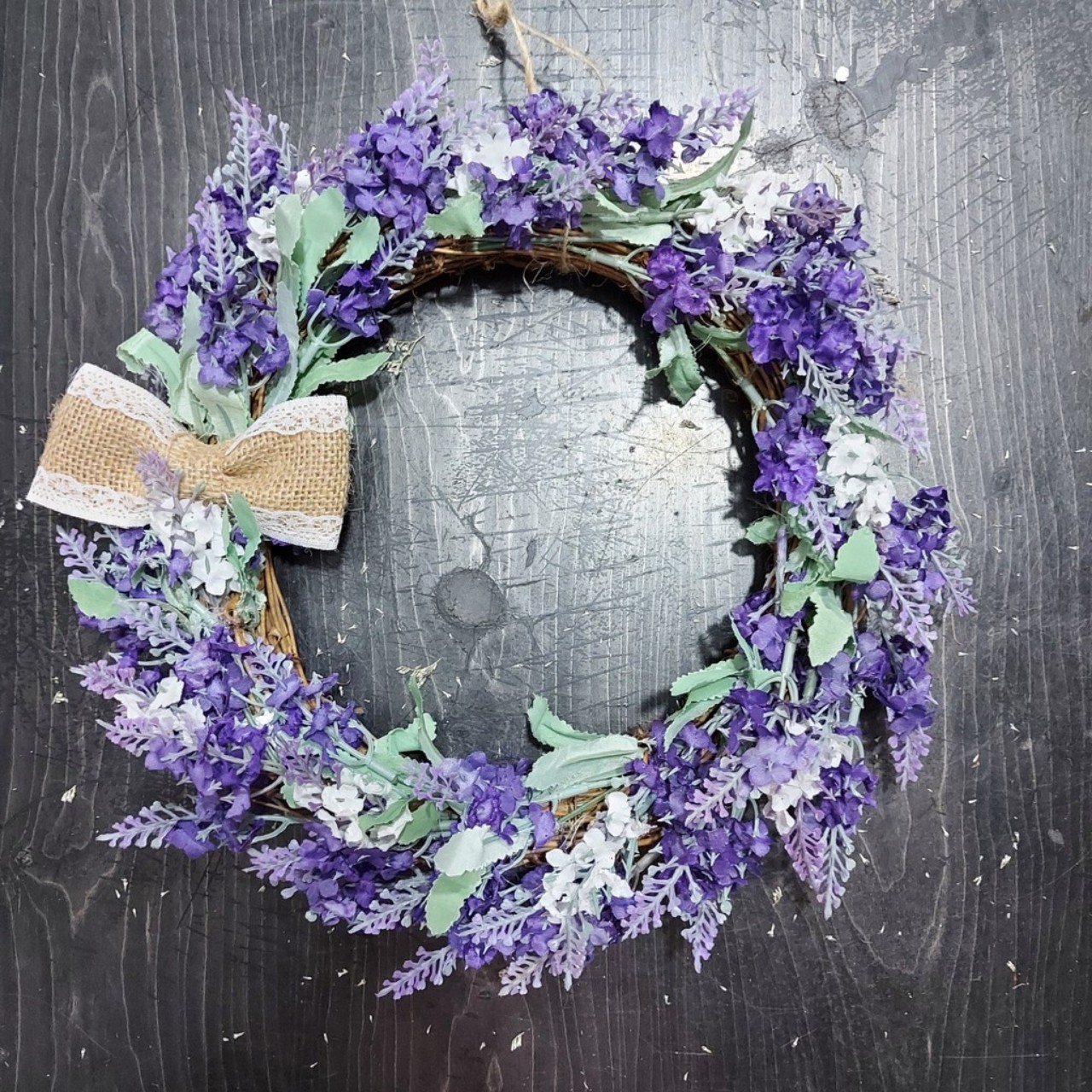 Vòng hoa giả vòng hoa lavender tím đường kính 25cm