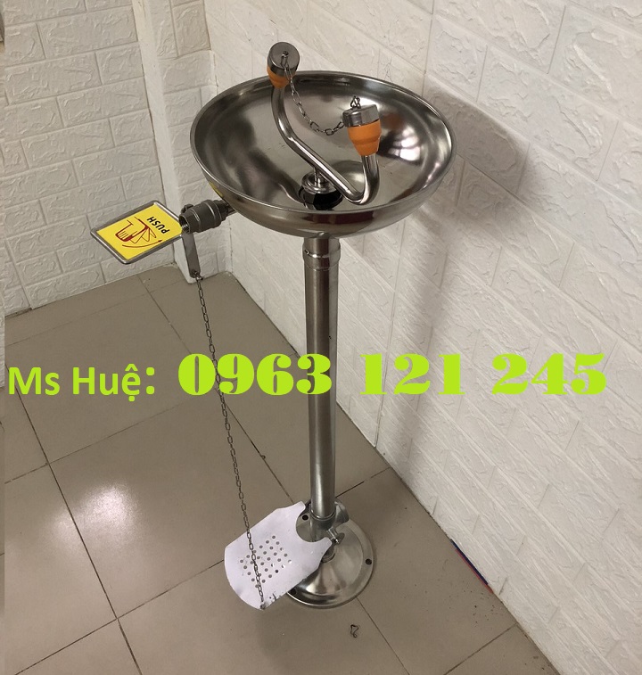 Thiết bị rửa mắt khẩn cấp loại đứng có chân đạp