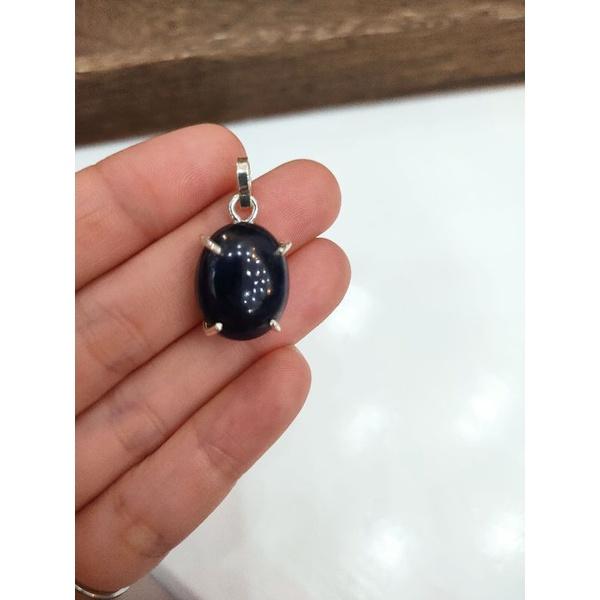 Mặt dây sa phia lục yên