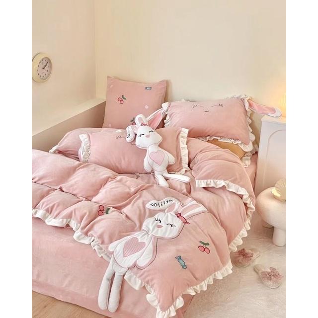 Bộ Chăn Ga Gối Nỉ Nhung Thỏ Hồng Hàng Nhập Khẩu Cao Cấp 5 Món