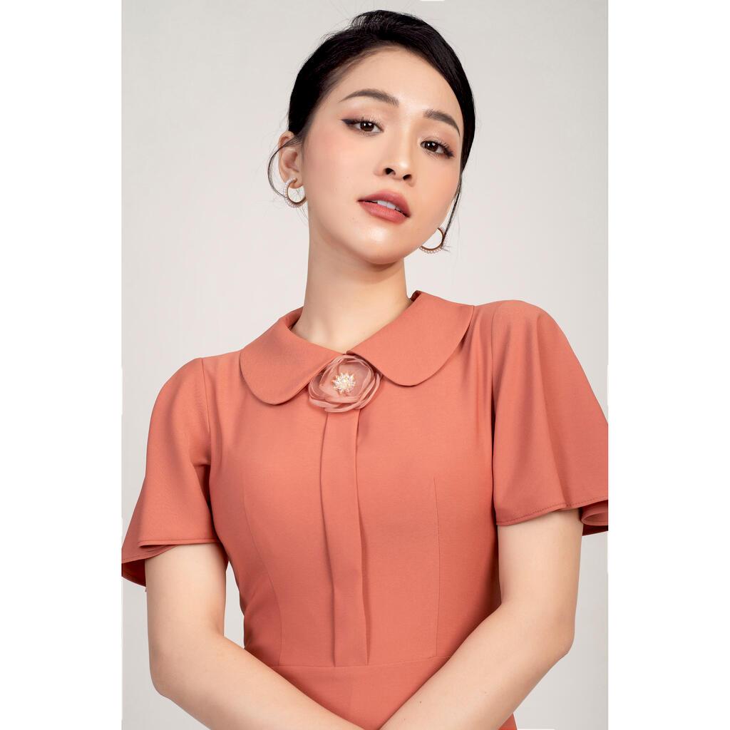 Đầm Suông Tay Hến Đính Hoa Cổ MMOutfit D11201401
