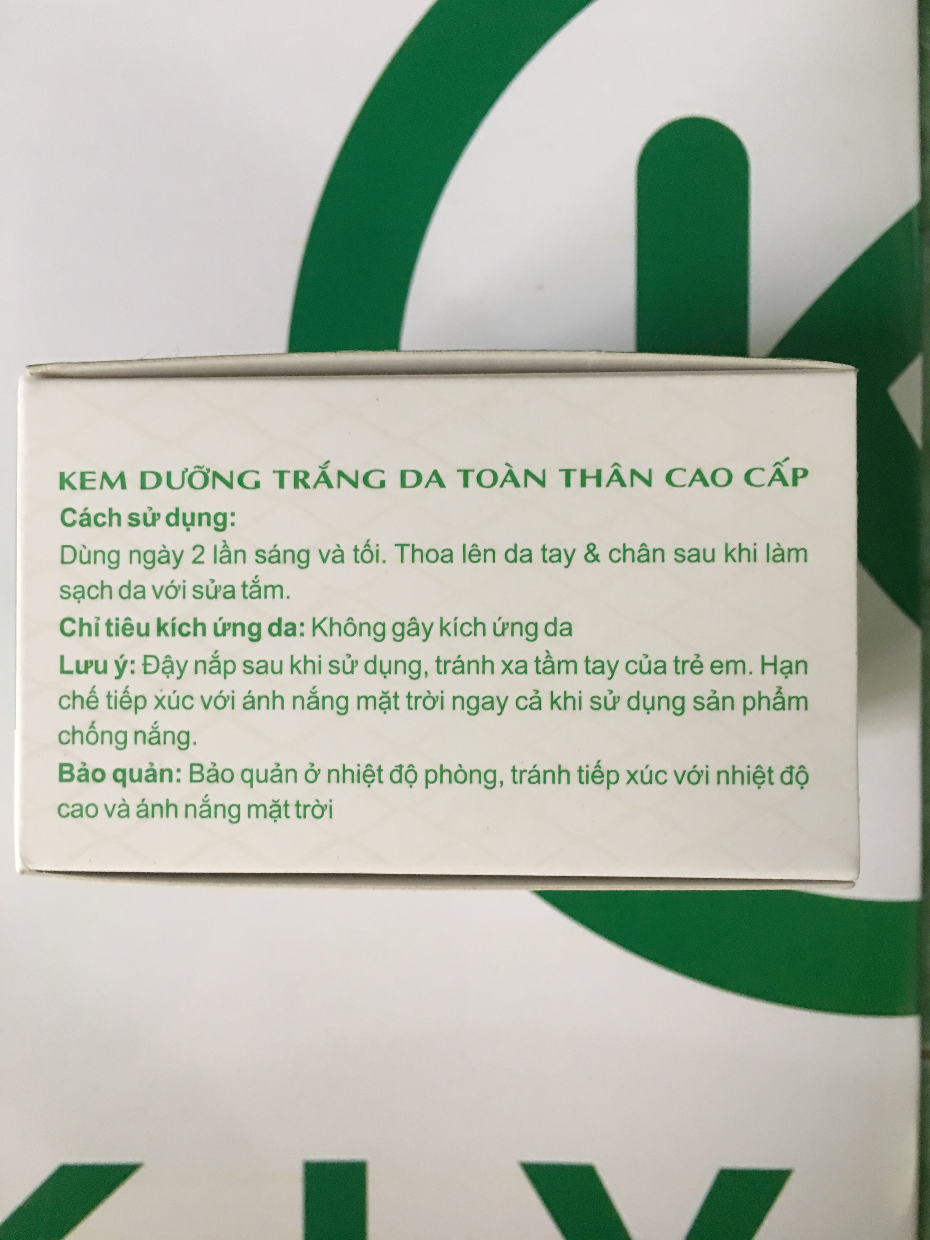 KEM DƯỠNG TRẮNG DA TOÀN THÂN CAO CẤP-KIYOMI-250GR