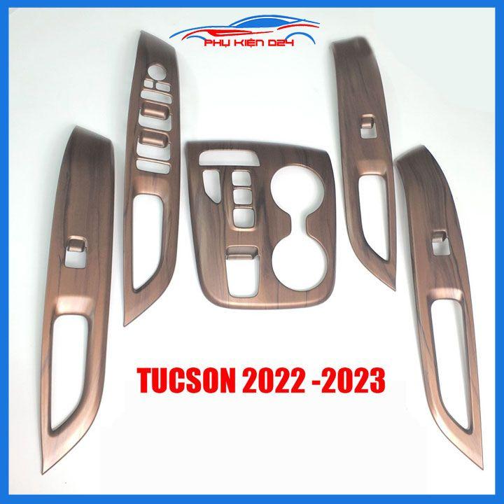 Ốp nội thất xe ô tô Tucson 2022-2023 vân gỗ nhựa ABS