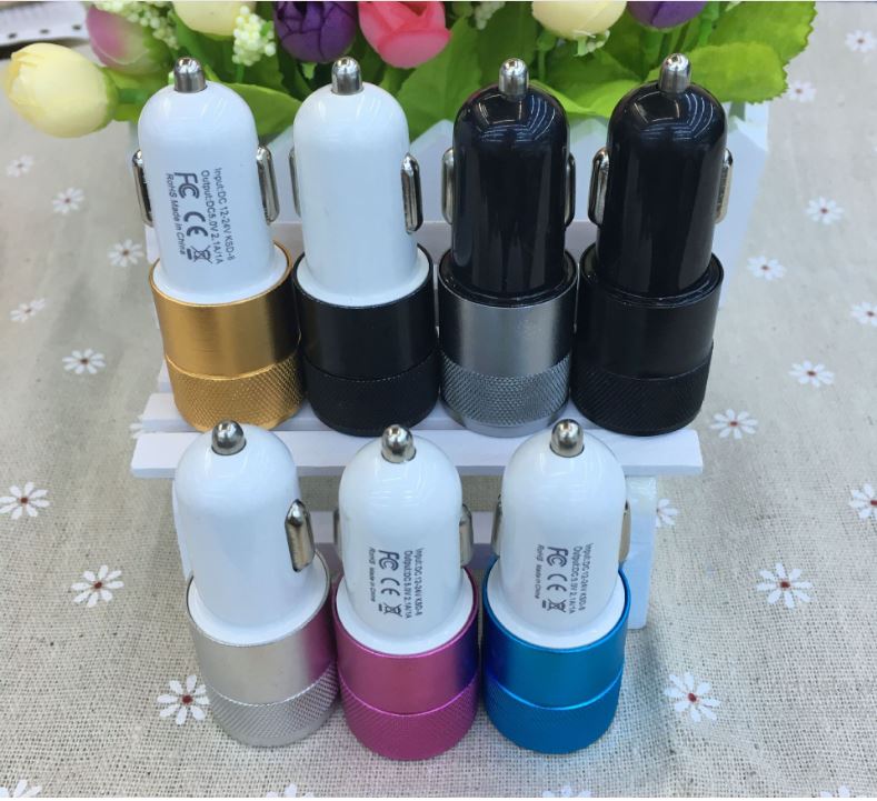 Tẩu chia 2 USB màu ngẫu nhiên
