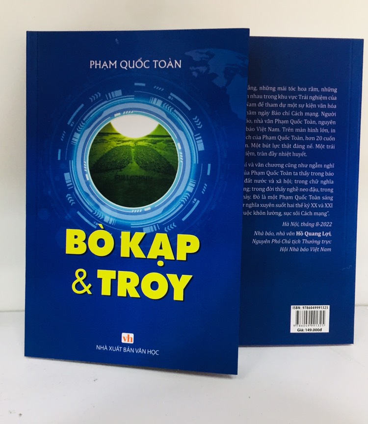 Bọ kạp &amp; Troy