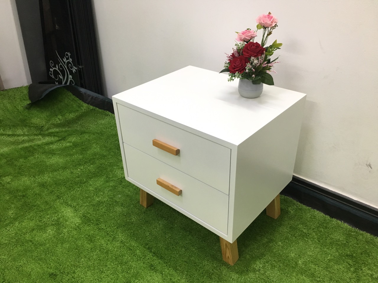 Tủ đầu giường hình vuông phòng ngủ Pn3