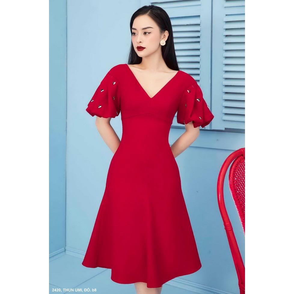 ĐẦM XÒE CỔ TIM TAY NGẮN DÚN