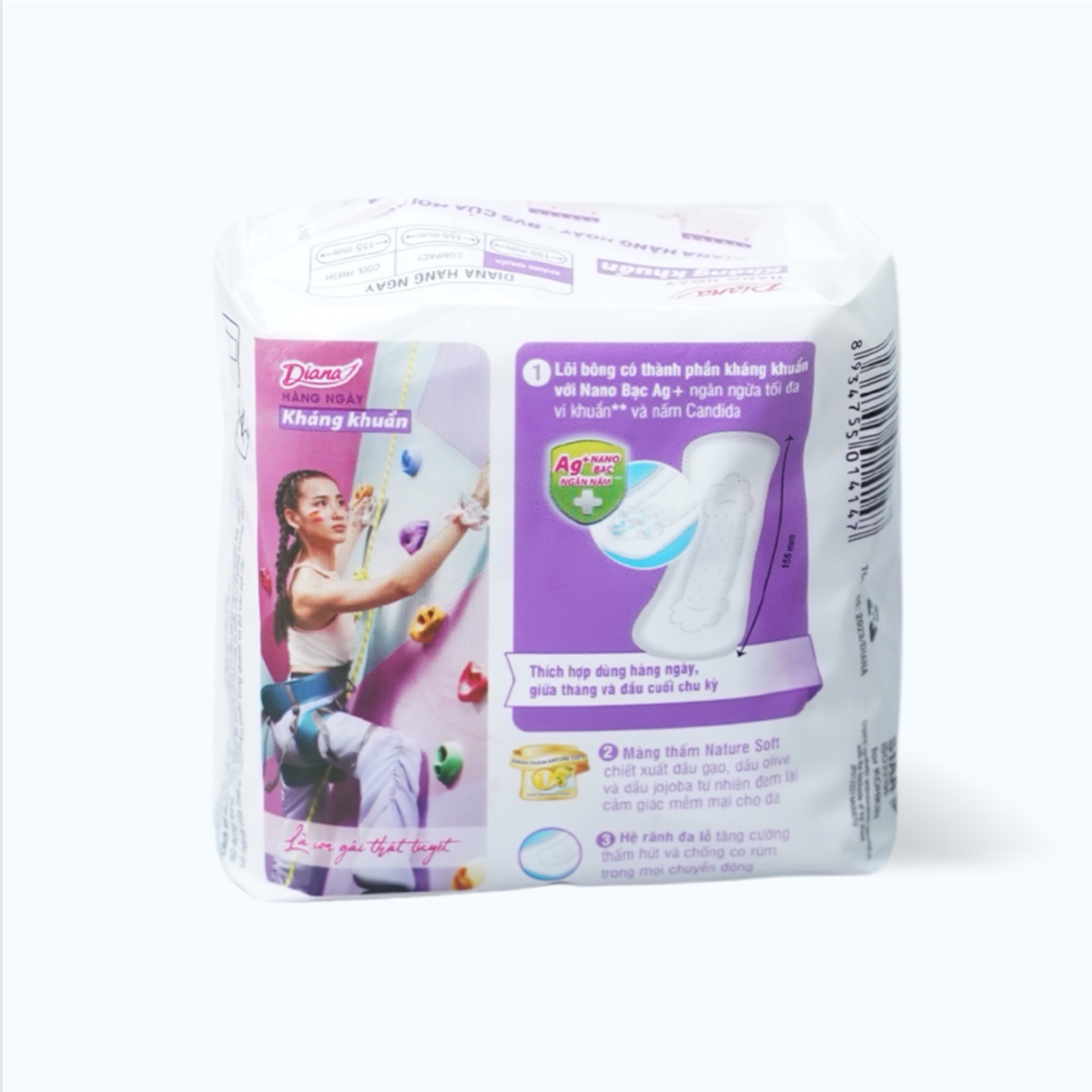 Băng vệ sinh kháng khuẩn hàng ngày Diana Sensi (8 miếng/gói)