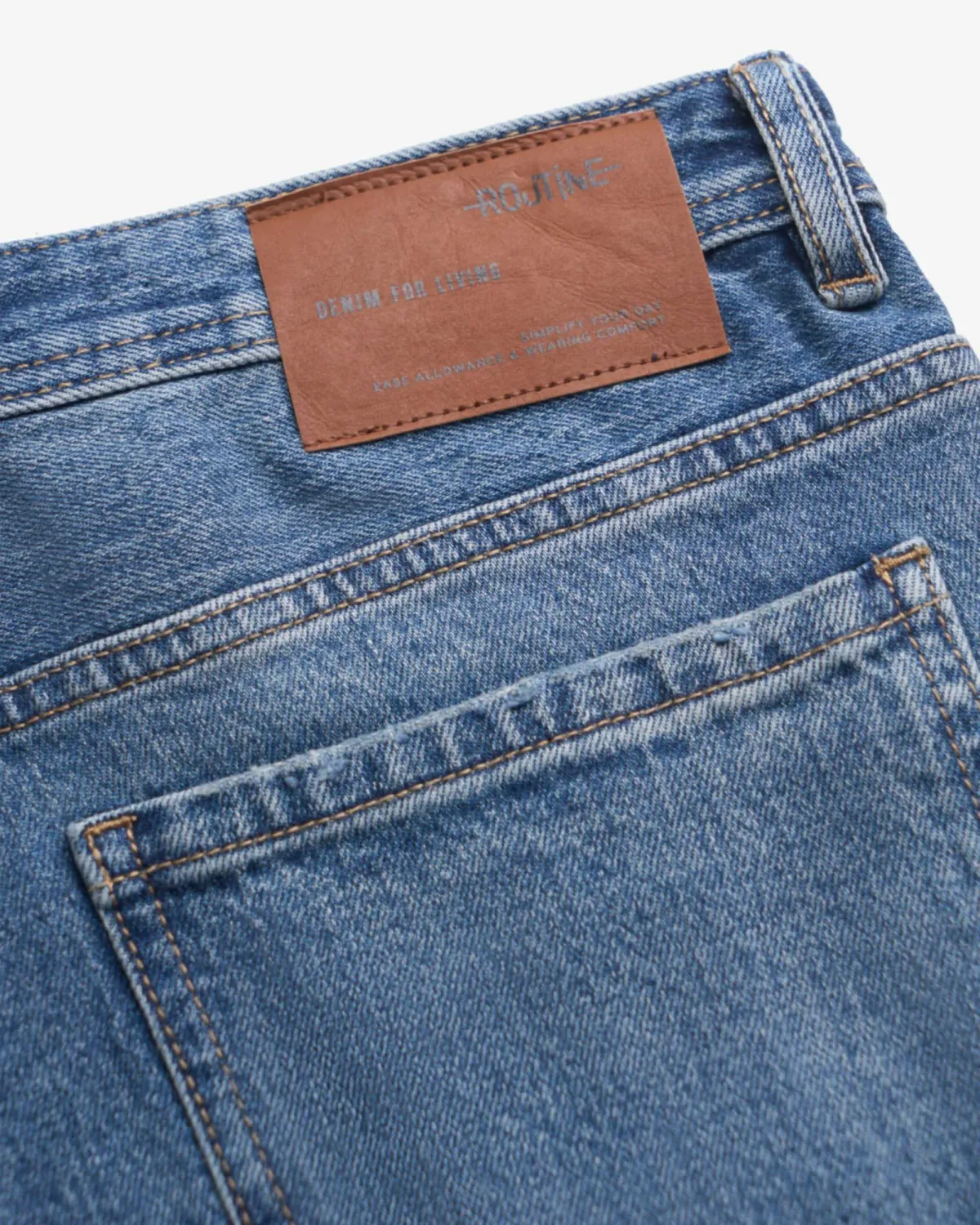 Quần jean / Quần denim nam màu xanh ống suông . Form Straight cropped - ROUTINE 10F24DPA043 | LASTORE MENSWEAR