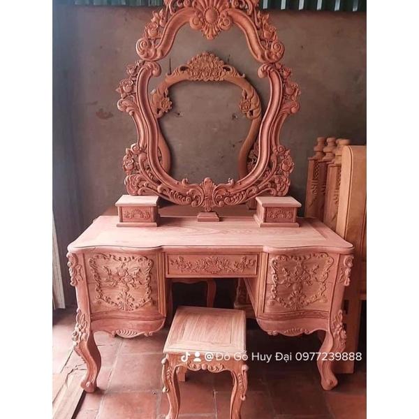Bàn phấn gỗ hương đá
