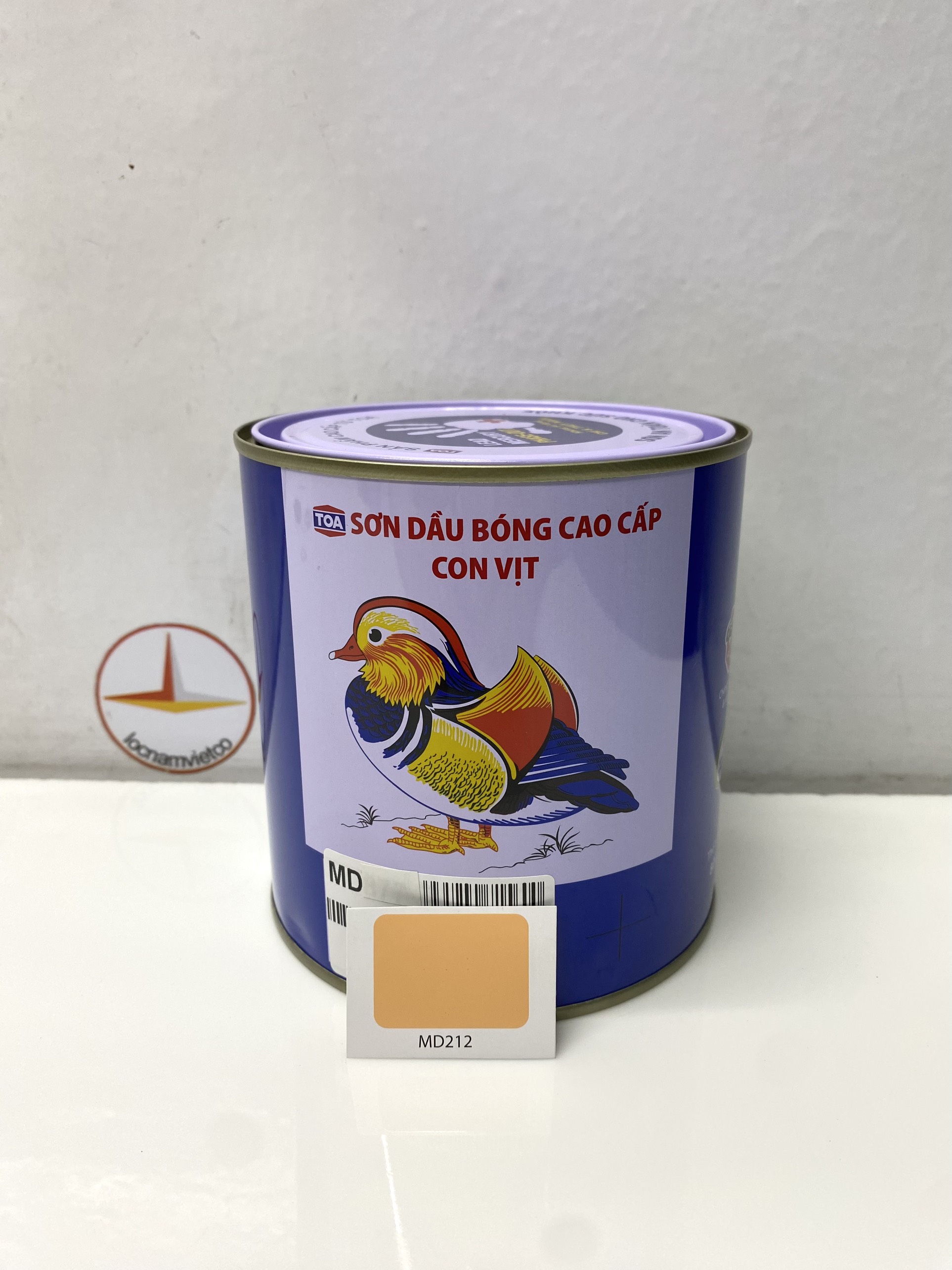 Sơn dầu cao cấp TOA Con Vịt màu cam MD 212 _ 800 ml