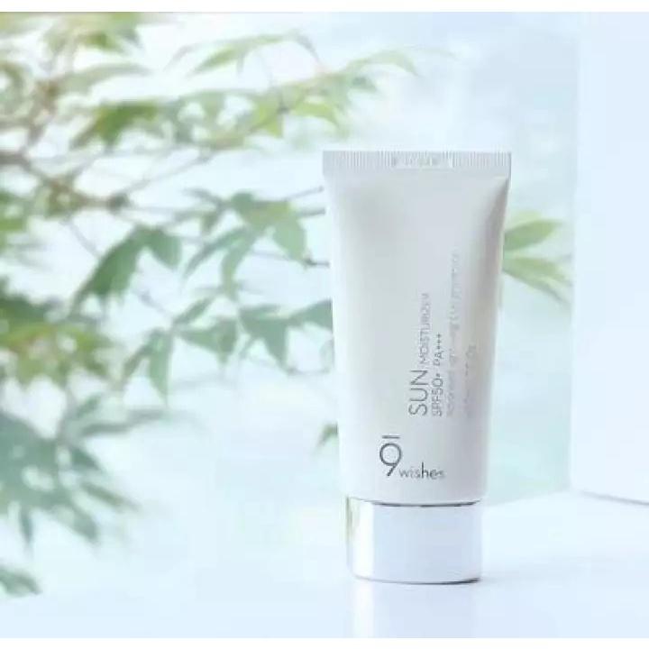 Kem chống nắng trắng da 9 Wishes Sun Moisturizer SPF 50+ PA+++ Hàn Quốc 50ml