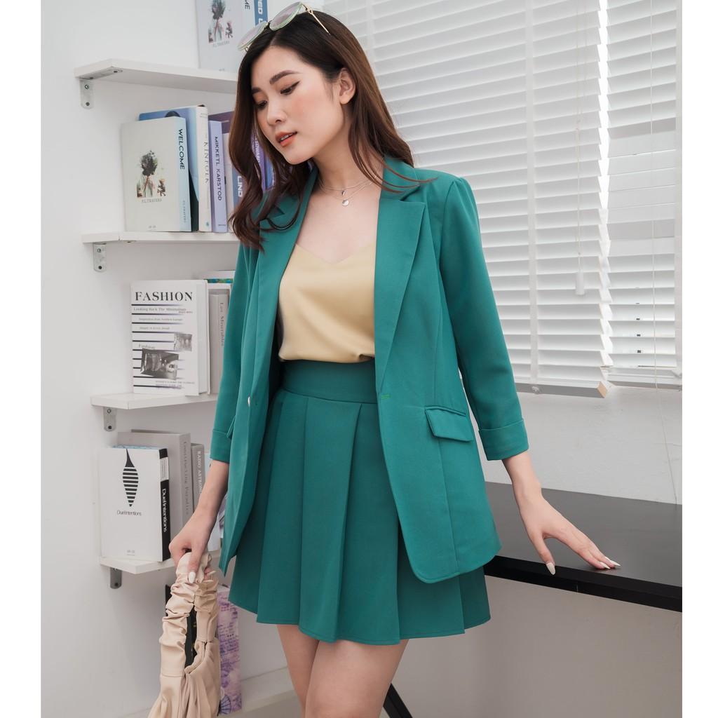 Set áo vest blazer nữ + chân váy ngắn xếp ly - SV01 - WFStudios