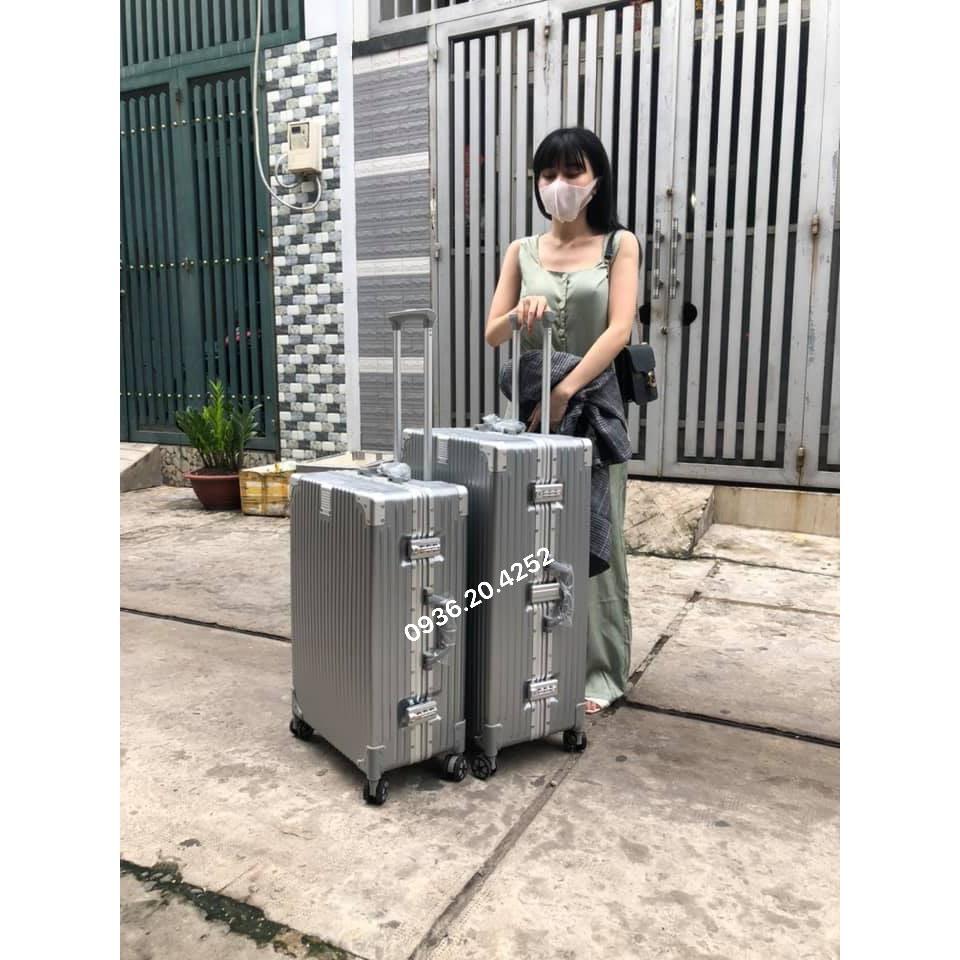 Vali khung nhôm khoá sập cao cấp