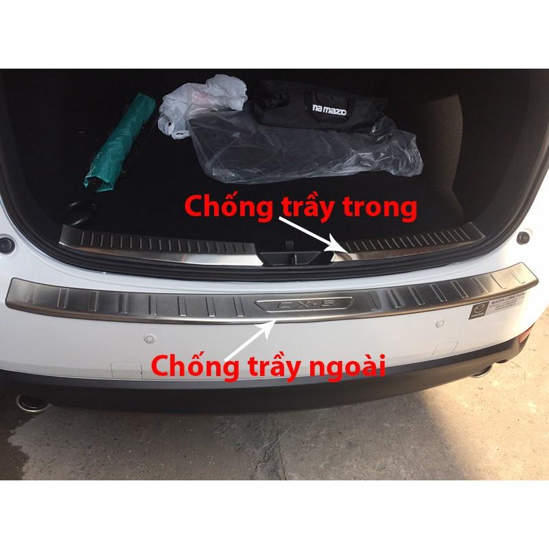 Ốp chống trầy cốp trong, ngoài xe Mazda CX5 2018-2023 inon cao cấp, sáng bóng