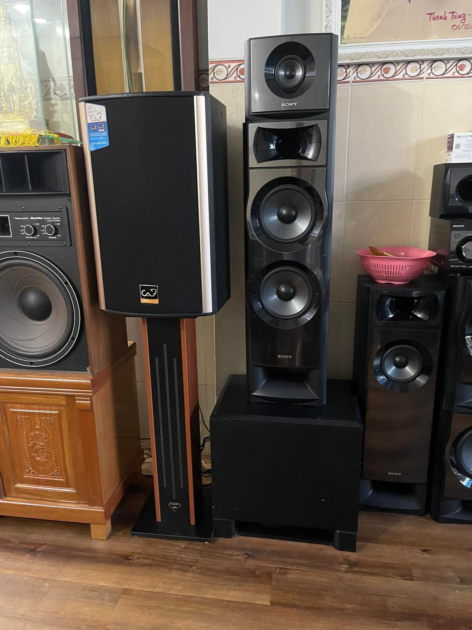 Chân loa karaoke VenzaKTV BM 85 - Hàng chính hãng