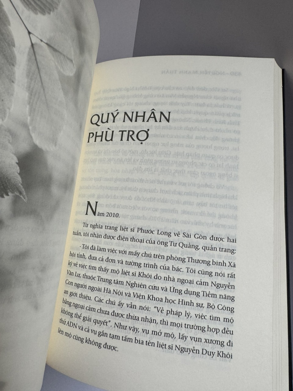 [Sách đạt giải thưởng quốc gia năm 2023] LINH ỨNG - HÀNH TRÌNH TỪ KẺ SIÊU VÔ THẦN ĐẾN THẾ GIỚI TÂM LINH - Nguyễn Mạnh Tuấn - First News - NXB Dân Trí.