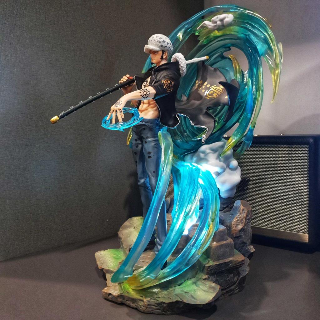 Figure / Mô hình Trafalgar Law 41 cm có LED