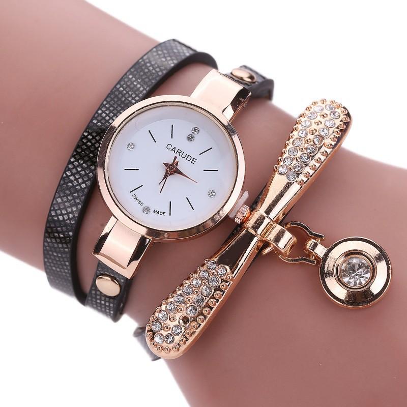 Đồng có dây đeo dạng vòng tay đính đá