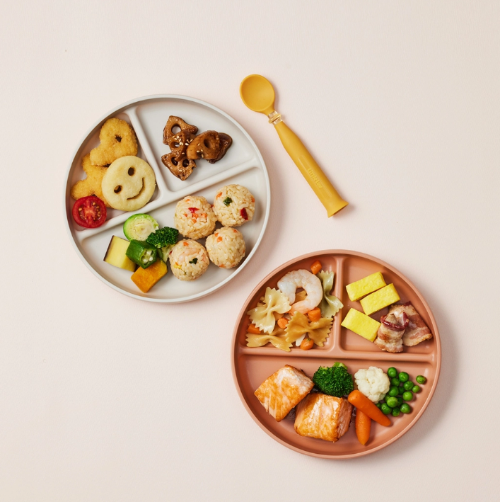 Bộ 2 Dĩa Chống Trượt LocknLock Little Luv Cho Bé HPP962 - Hàng Chính Hãng