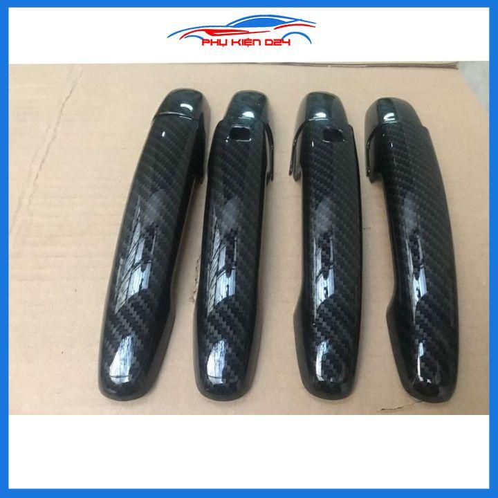 Ốp tay hõm XL7 2020-2021-2022 vân carbon/mạ crom chống trầy bảo vệ cửa xe ô tô