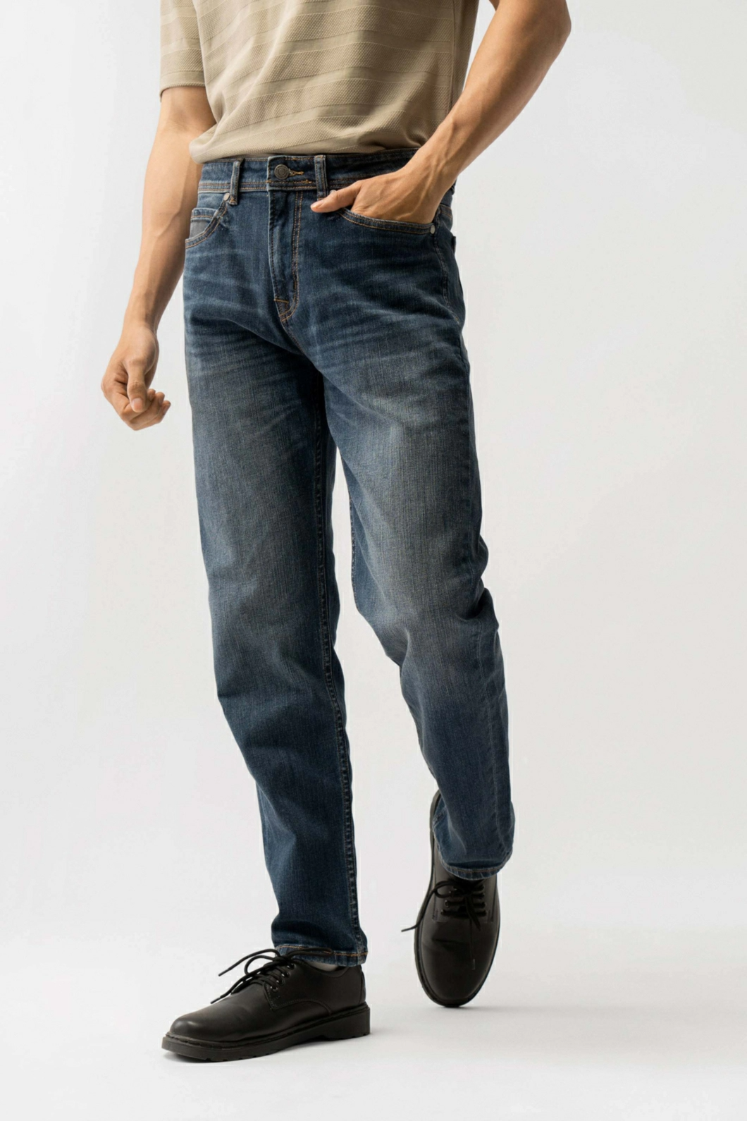 Quần jean ROUTINE nam trơn màu Xanh đậm form.Slim - 10F23DPA027 | LASTORE MENSWEAR