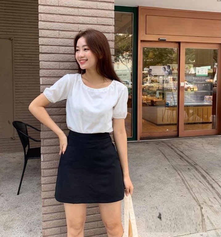 chân váy chữ A trơn xinh xắn có quần  trong thời trang cho nữ