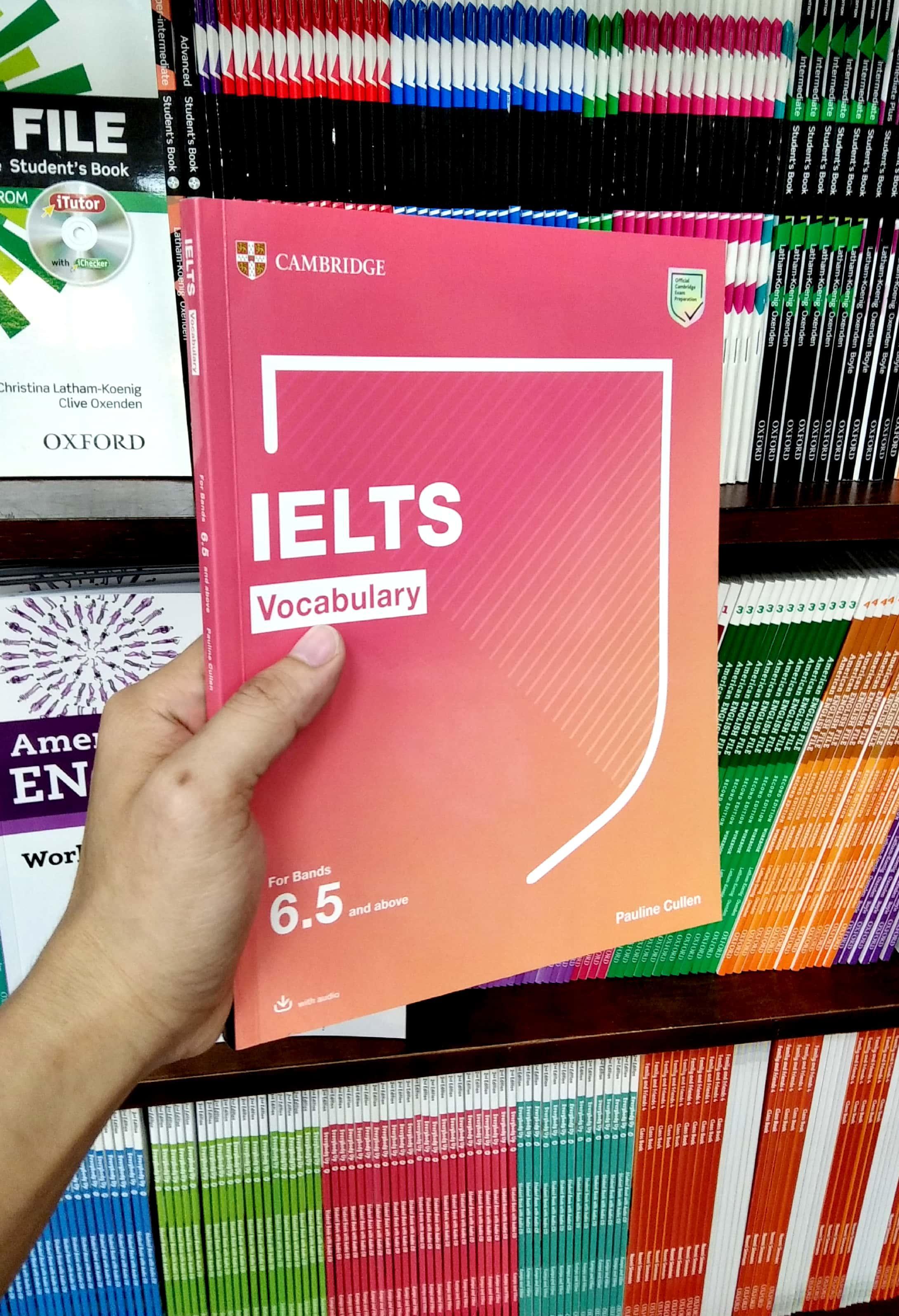 Sách ngoại văn: Sách Ngoại Văn - Từ Vựng IELTS Theo Band
