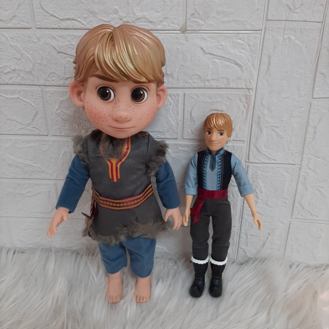 Búp Bê Hoàng Tử Kristoff  30 cm- 12 inch doll