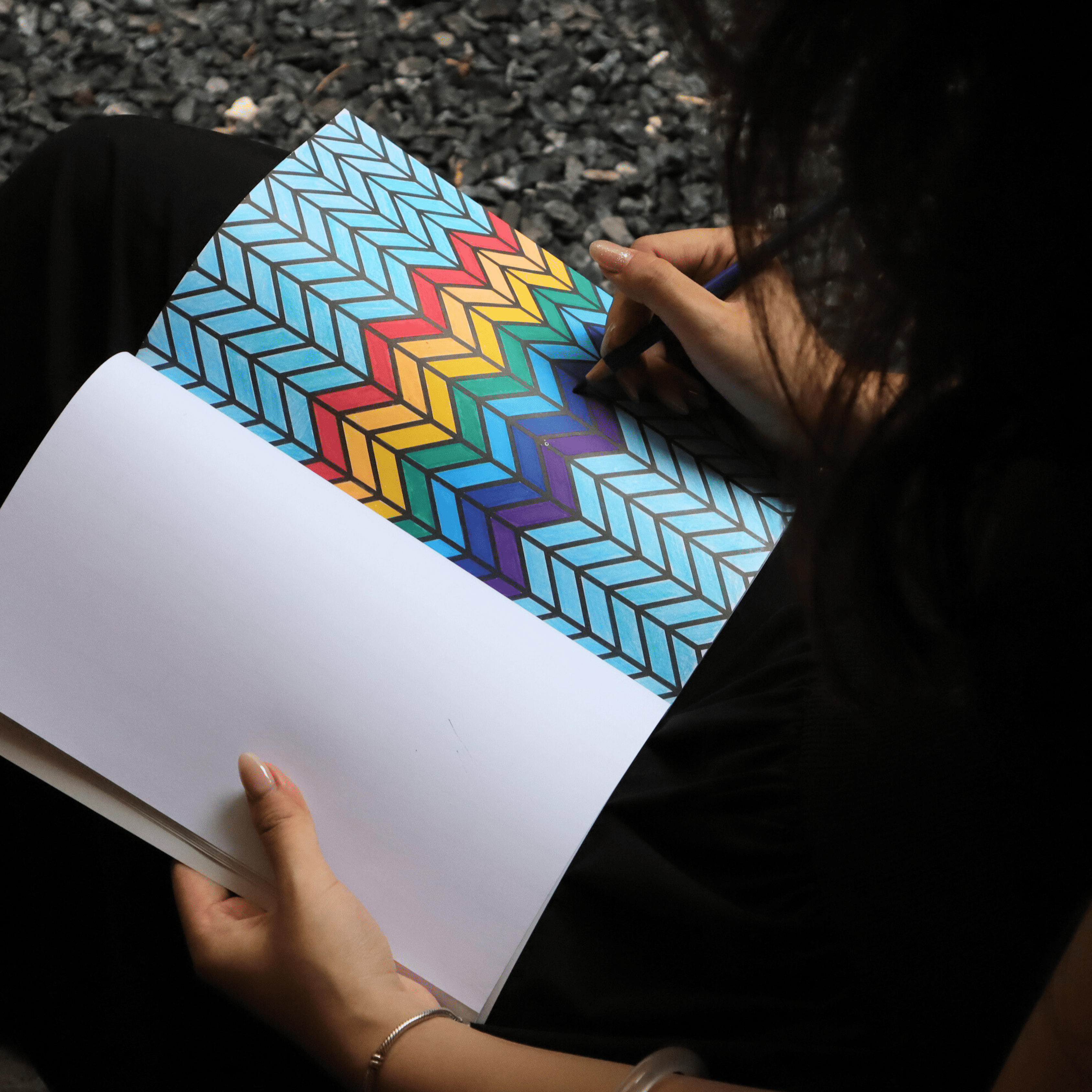 Họa Tiết Hạnh Phúc - Tô Màu Sáng Tạo (Tập 1 + 2)