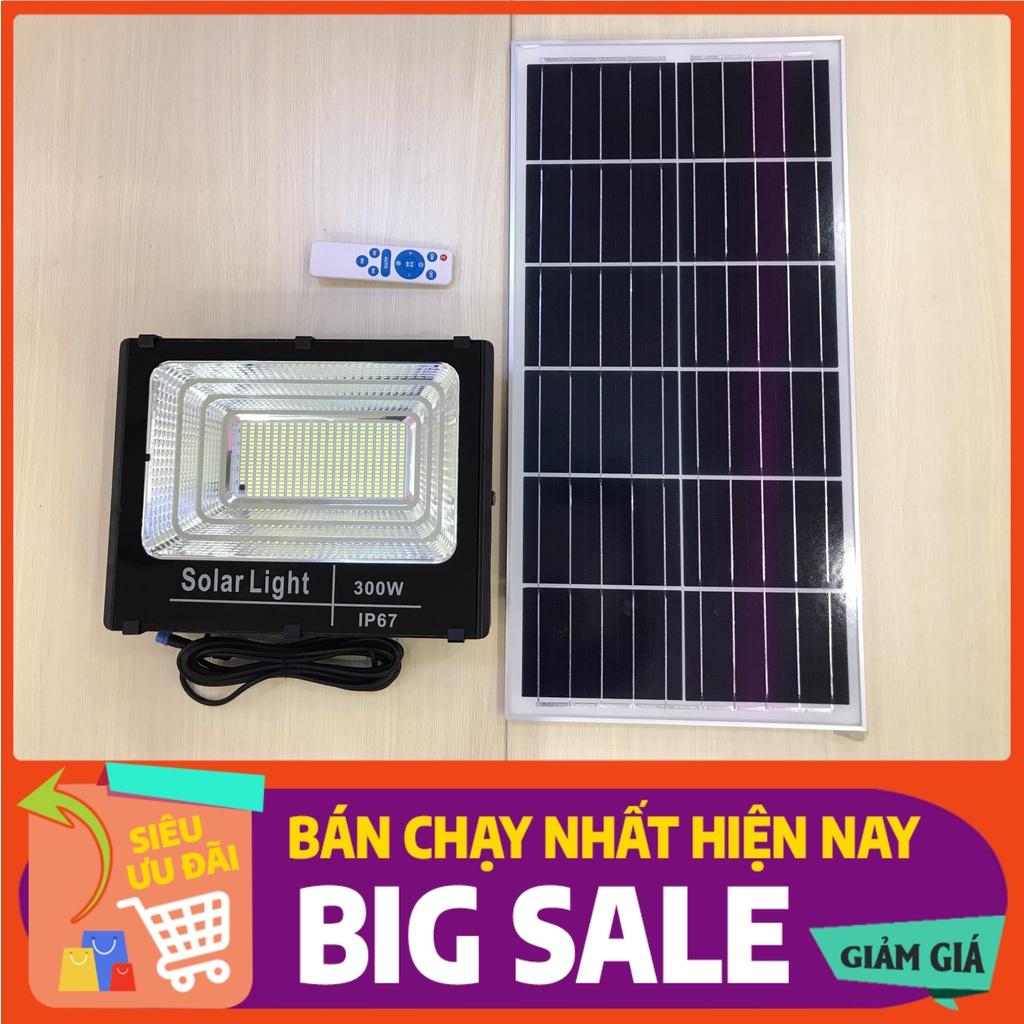 Đèn Pha Led Năng Lượng Mặt Trời Nhỏ Gọn 25W
