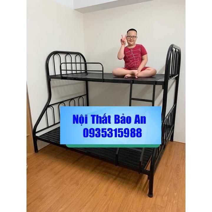 Giường sắt lệch tầng nhiều kích thước từ 0.8-1m8 dài 2m