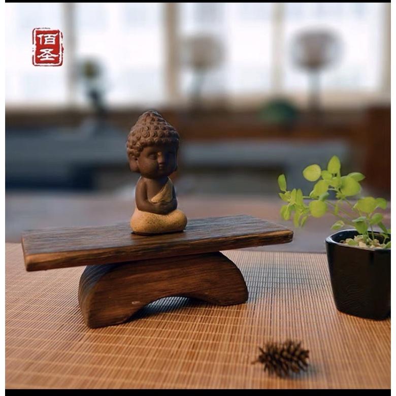 Kệ gỗ để bàn trang trí