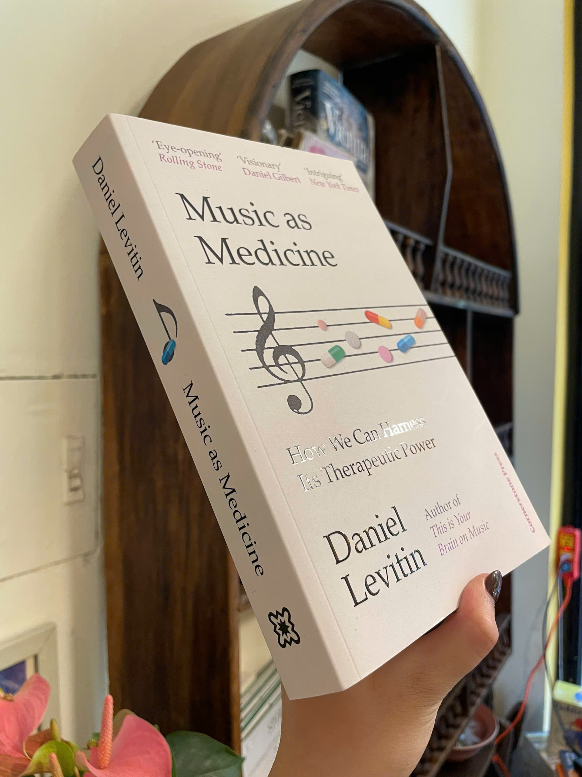 Sách - Music as Medicine: How We Can Harness Its Therapeutic Power by Daniel Levitin | Ngoại văn