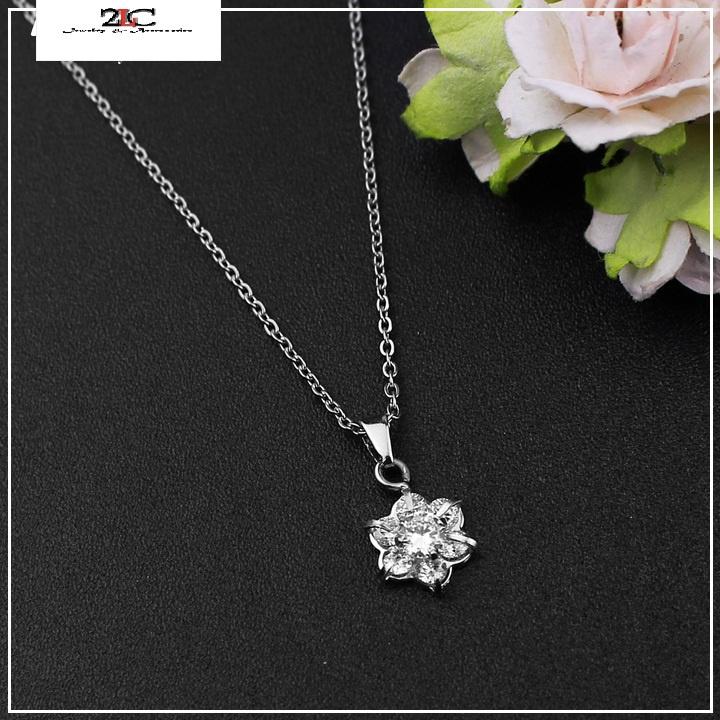 Dây Chuyền Inox Nữ Hình Bông Hoa Cực Đẹp Thép Không Gỉ- DCNUQC01