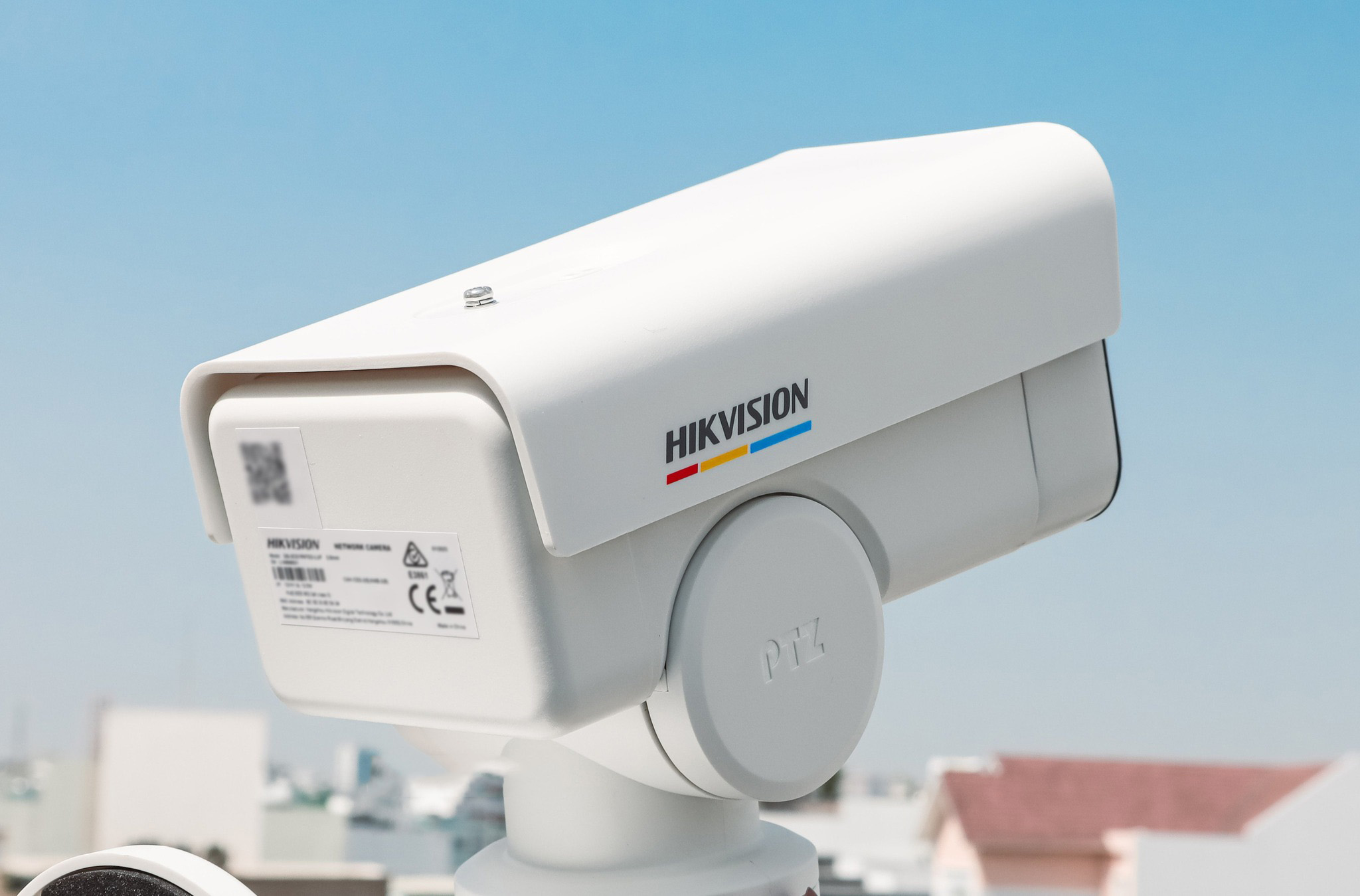 Camera IP PT hồng ngoại 2.0 Megapixel HIKVISION DS-2CD1P23G2-IUF-hàng chính hãng