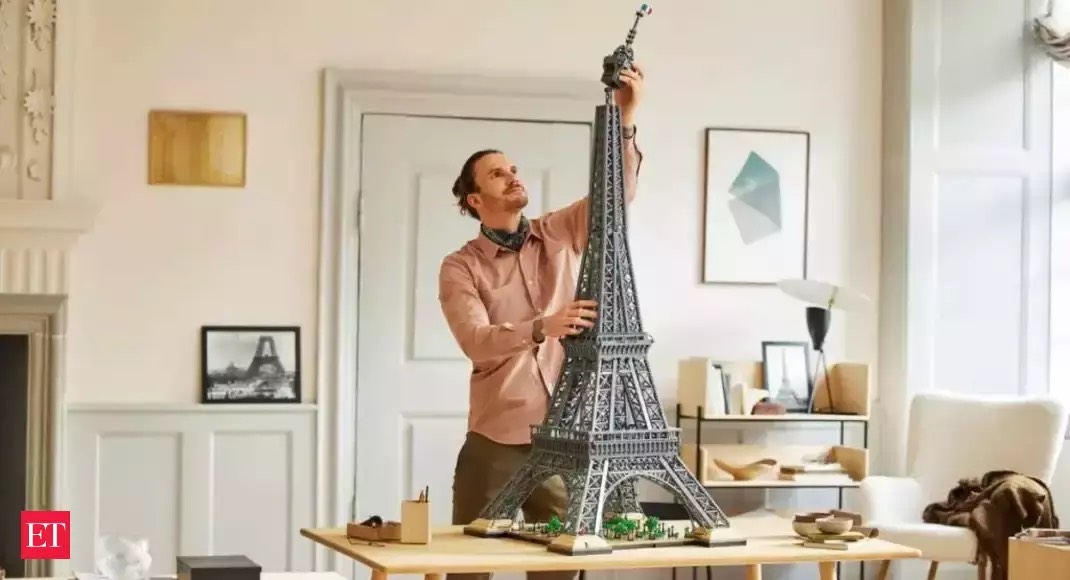 LEGO - IDEA - 10307 - Tháp Eiffel (10001 Chi Tiết)