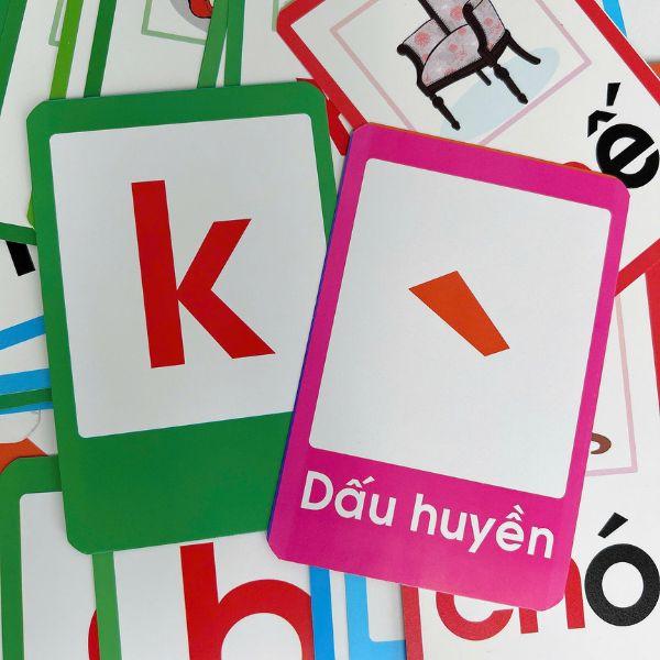 Sách - Flashcard - Bộ Thẻ Học Ghép Vần Tiếng Việt - Chữ Cái-Chữ Ghép Và Dấu Thanh (Tái Bản 2025)