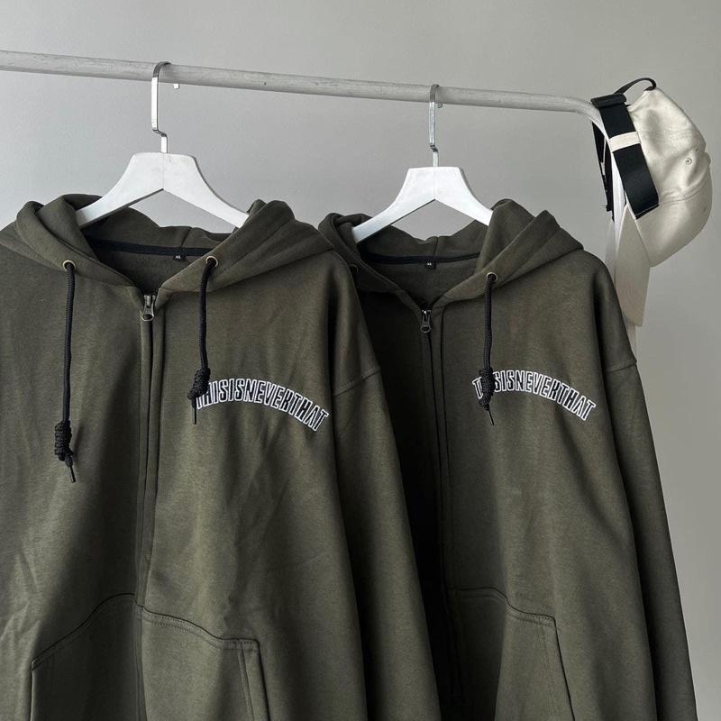 Áo Khoác Form Rộng Xanh Rêu Chữ Thêu Thisneverthat clothes