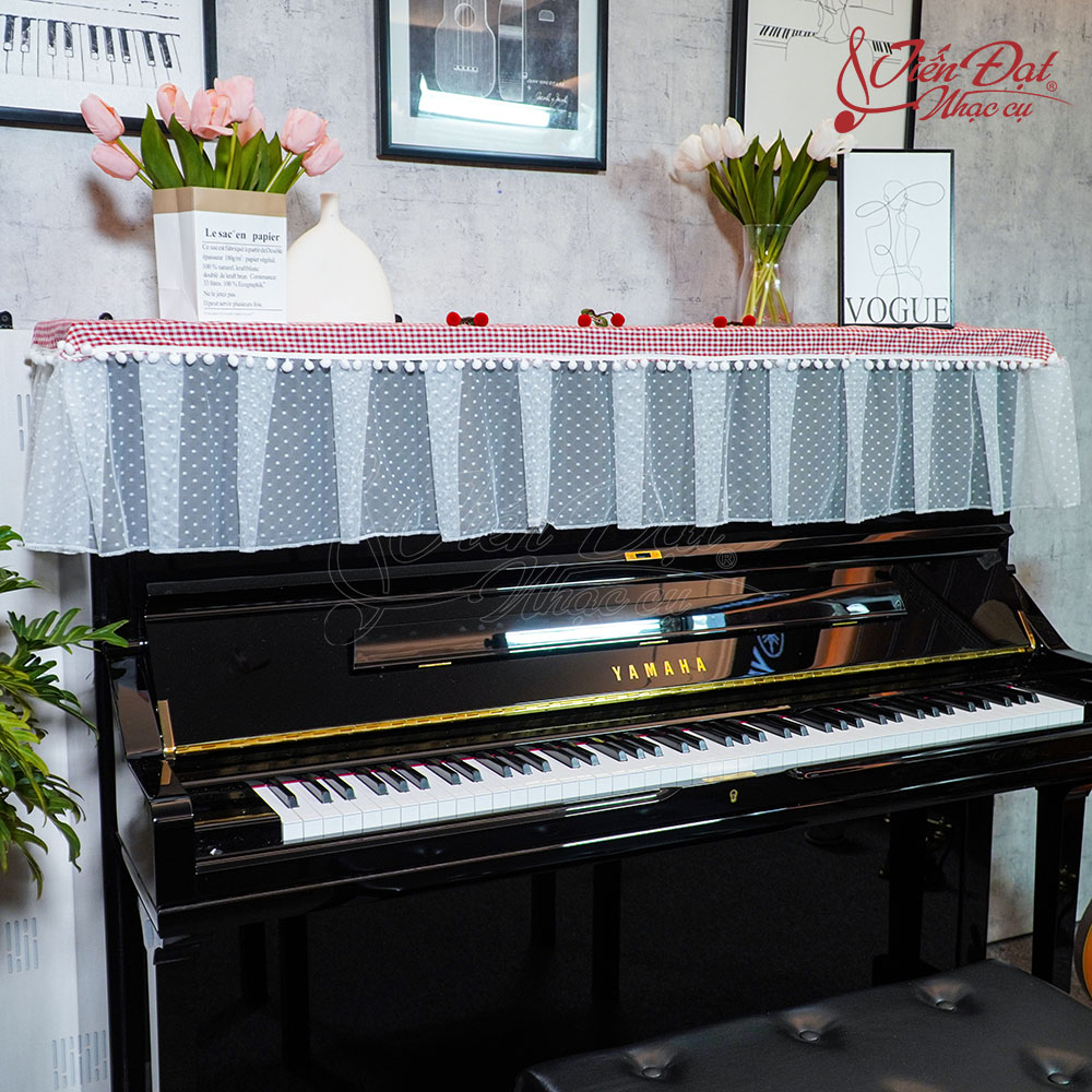 Khăn Phủ Đàn Piano Họa Tiết Kẻ Caro Đỏ Trẻ Trung KU-040