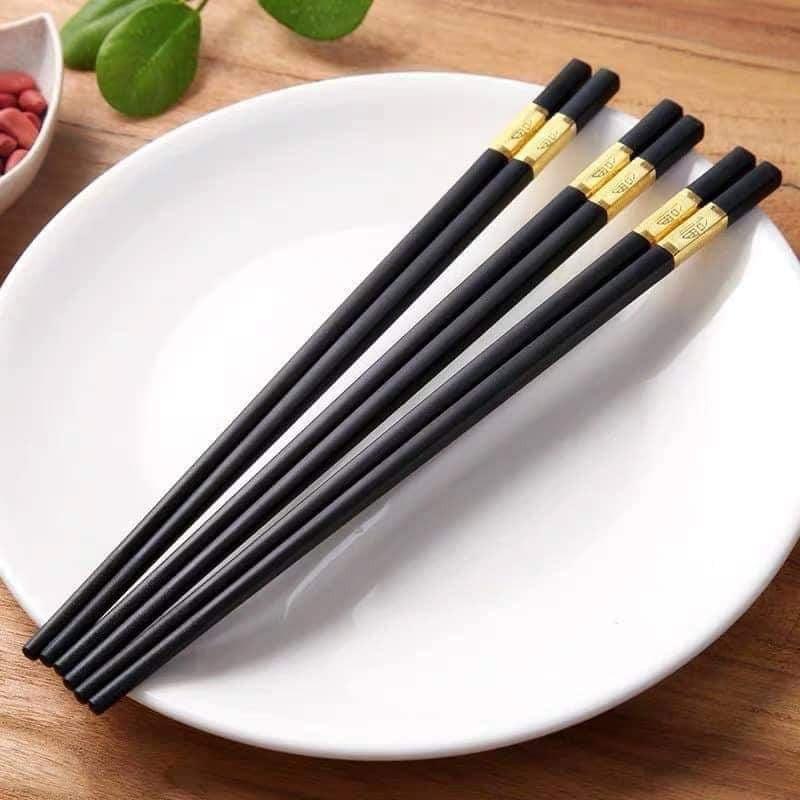 Hộp 10 Đôi Đũa Mạ Vàng Cao Cấp Hàn Quốc