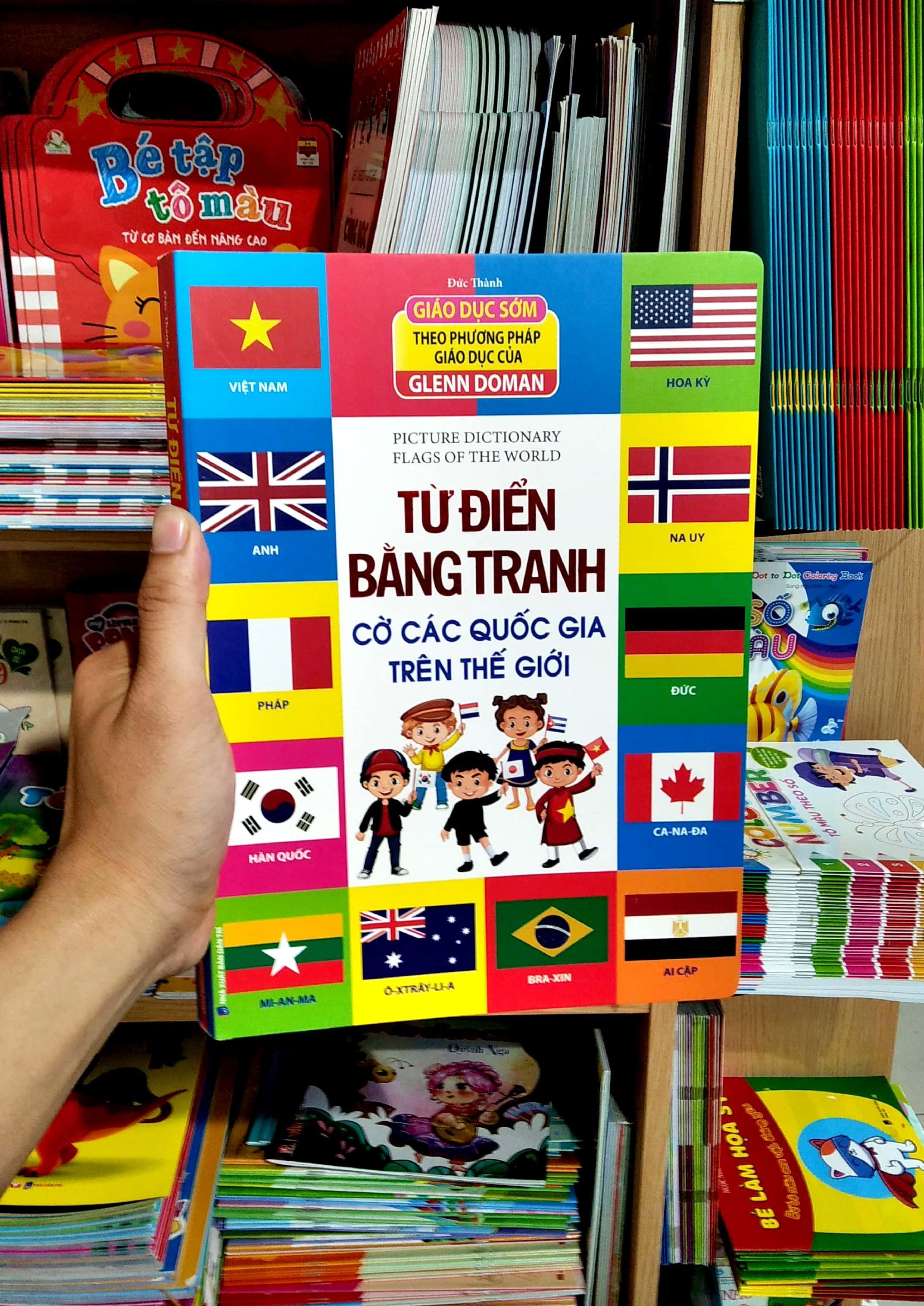 Từ Điển Bằng Tranh - Cờ Các Quốc Gia Trên Thế Giới (Tái Bản 2023)