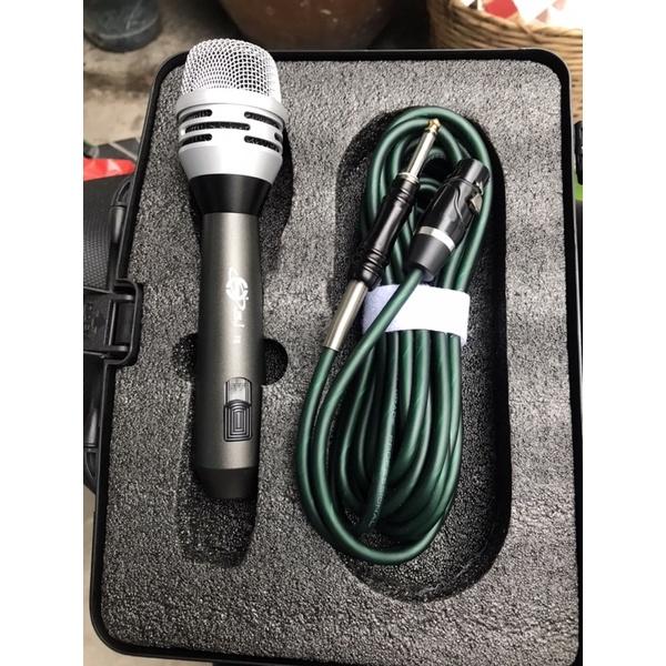 Mic Karaoke có dây cao cấp