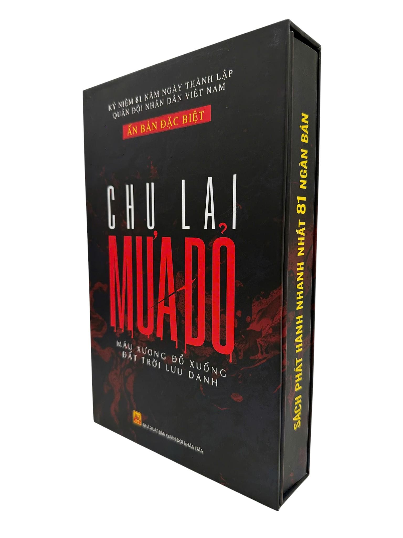 Sách Mưa Đỏ (Chu Lai) Ấn Bản Đặc Biệt Bìa Cứng - Kèm Hộp