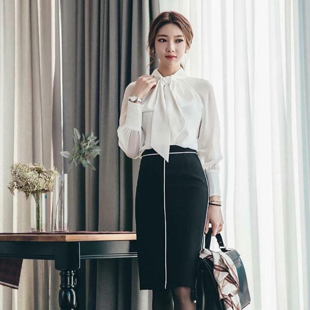 Chân váy bút chì đen viền trắng